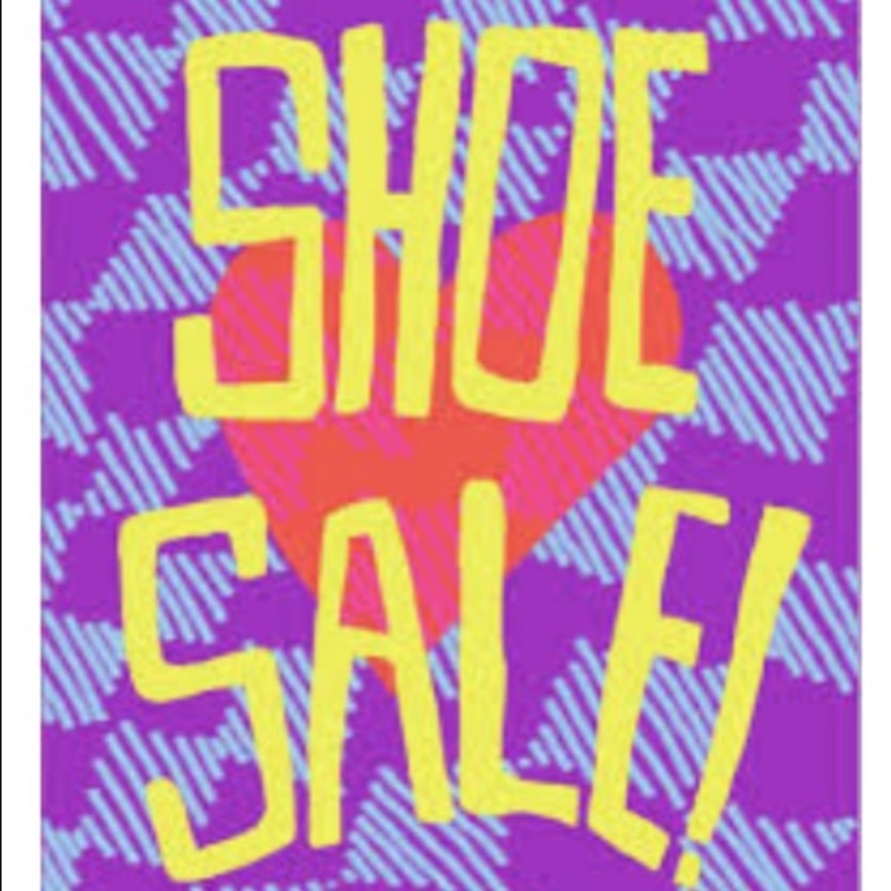 Buy 2 for $20! Shoe sale!! 🤑🤑